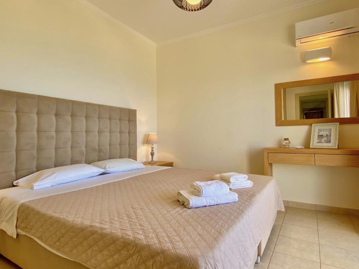 Luxury Akti Barbati 1 With Private Pool By Dadovillas * Pyrgi (Corfu)